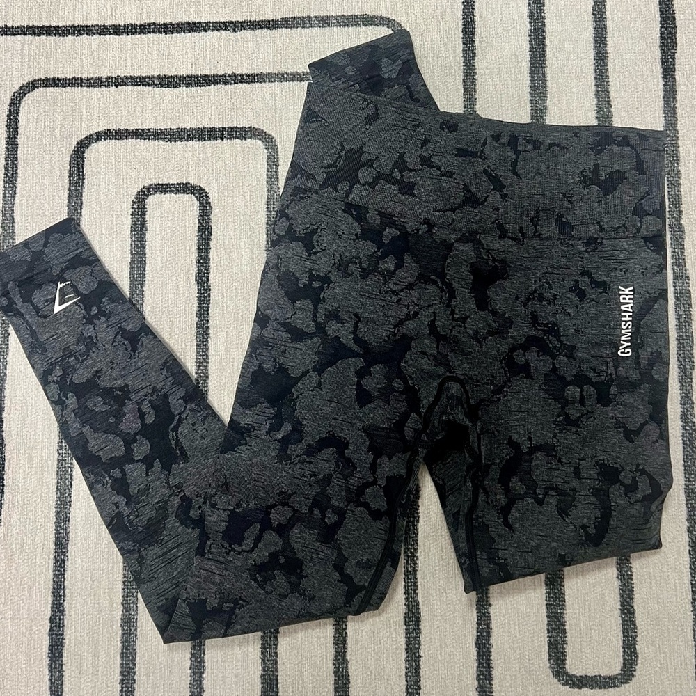 Gymshark Kids Charcoal Patterned Leggings